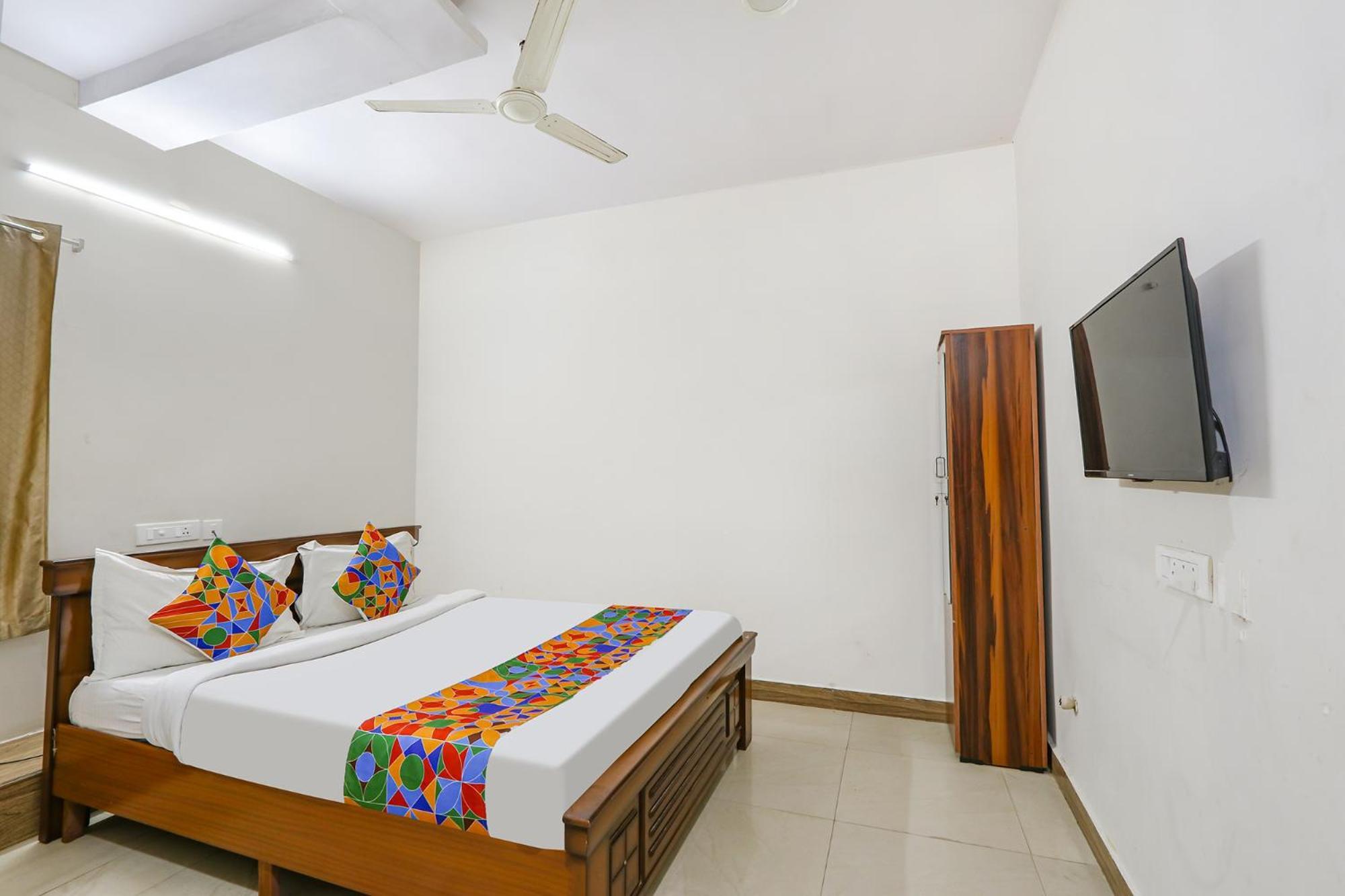 Fabexpress Korner Inn - Sivaji Park Visakhapatnam Luaran gambar