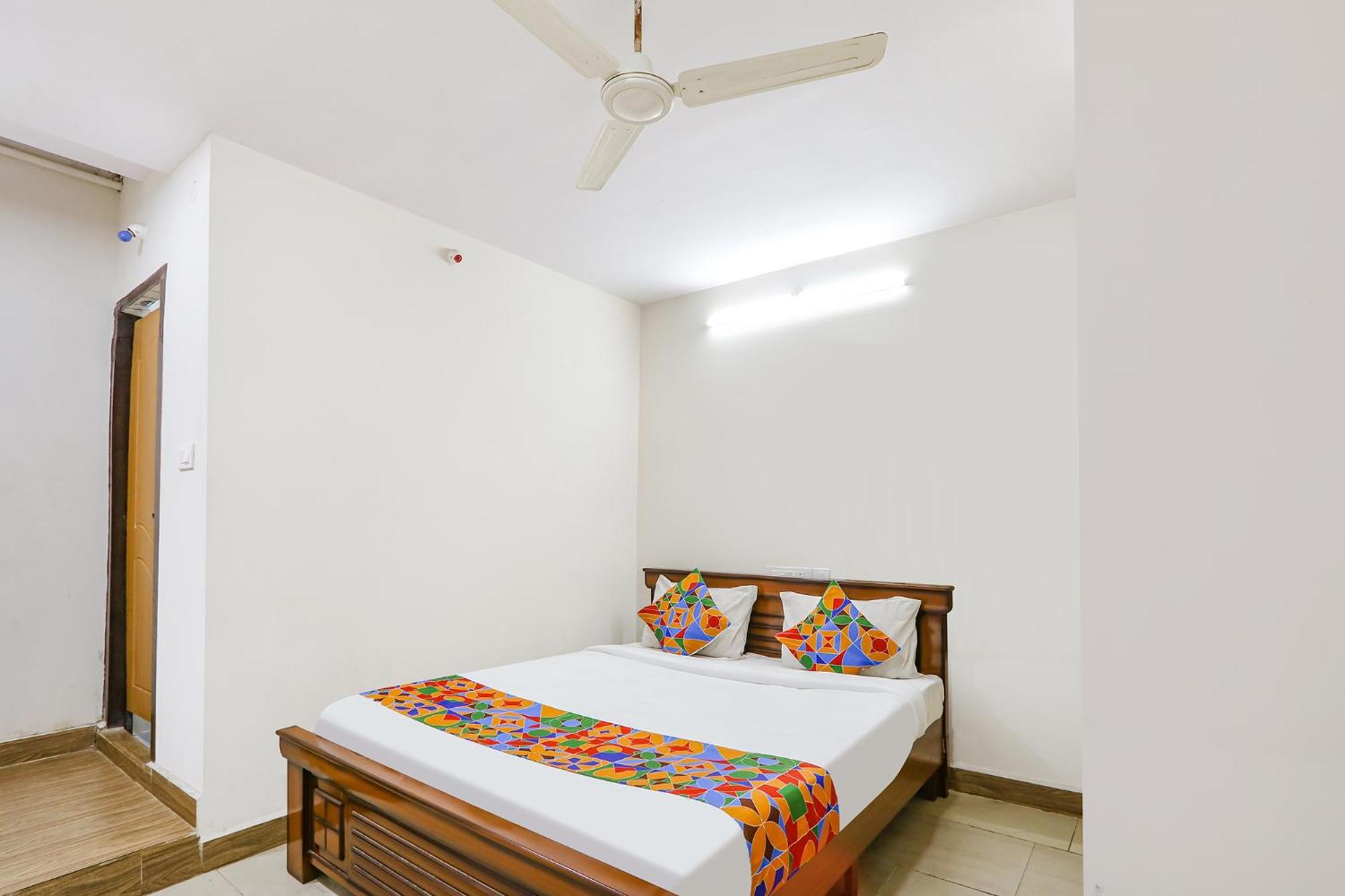 Fabexpress Korner Inn - Sivaji Park Visakhapatnam Luaran gambar