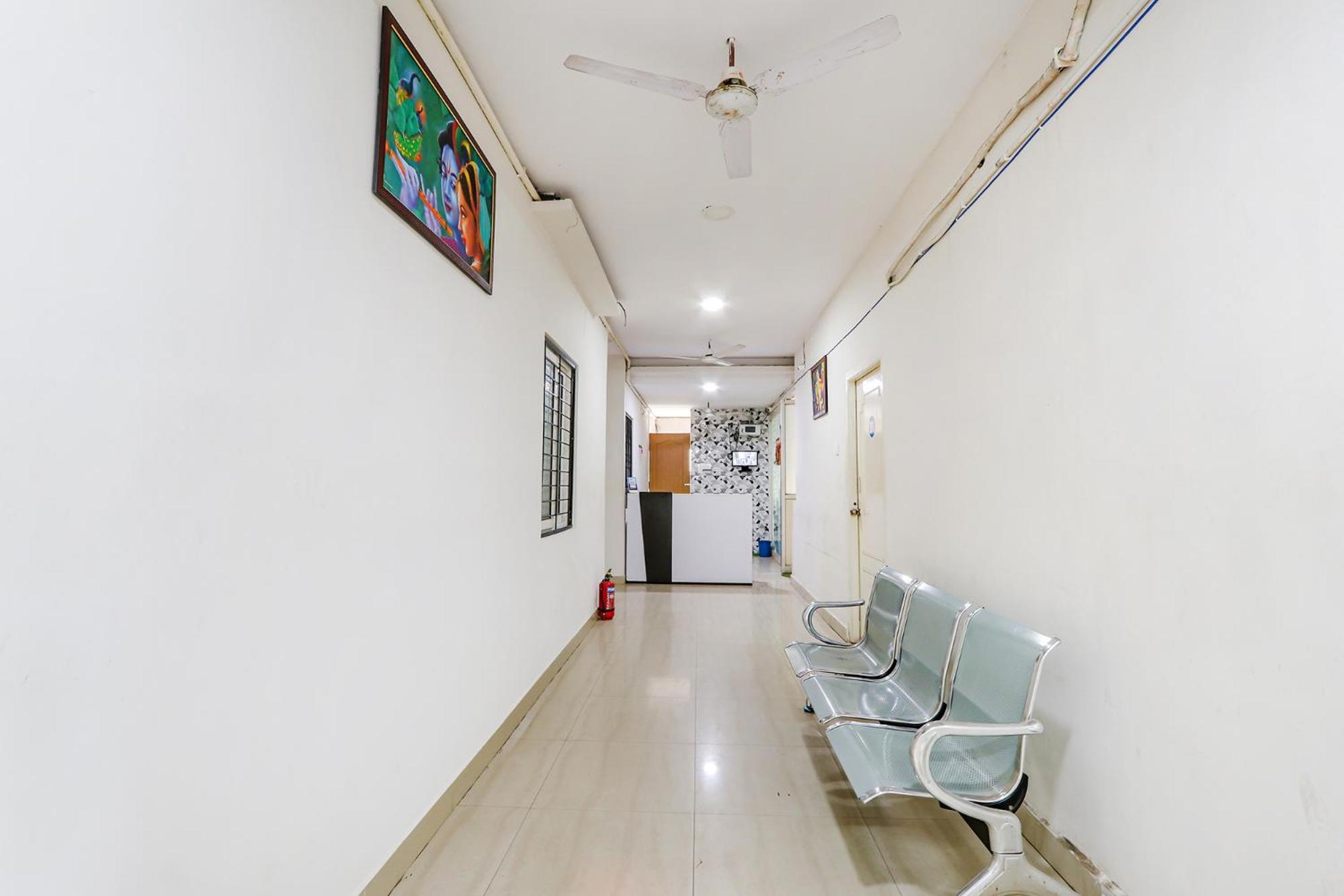 Fabexpress Korner Inn - Sivaji Park Visakhapatnam Luaran gambar